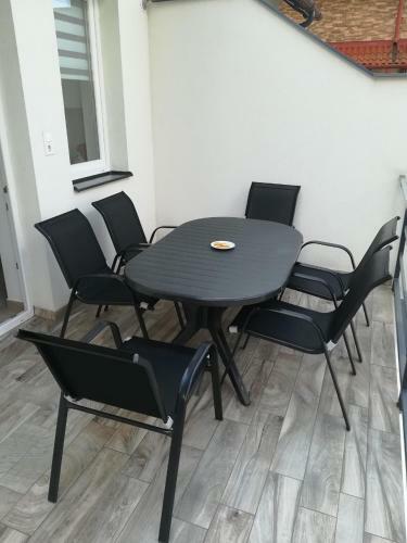 Hajnal Apartmanh�z