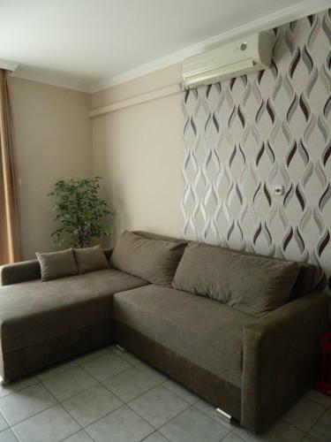 Sezlon Apartman