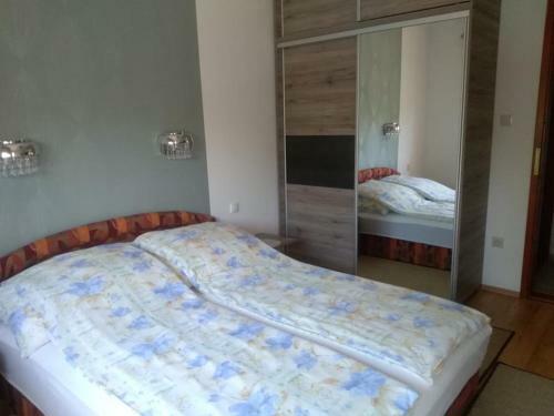 Mia Apartman
