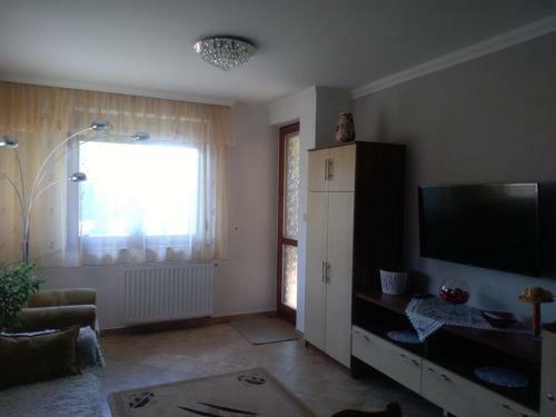 Mia Apartman