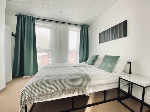 Hostal Floros Namai