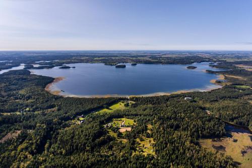 Nature Escape - Villa- Spa- Horses - Lake Plateliai