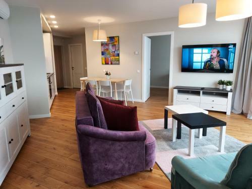 Apartamentai Elija Su Vaizdu ? J?r?