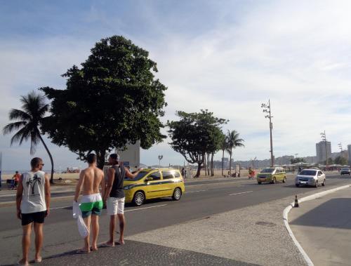 Apartamento Lindo E Barato, Av Copacabana 1032