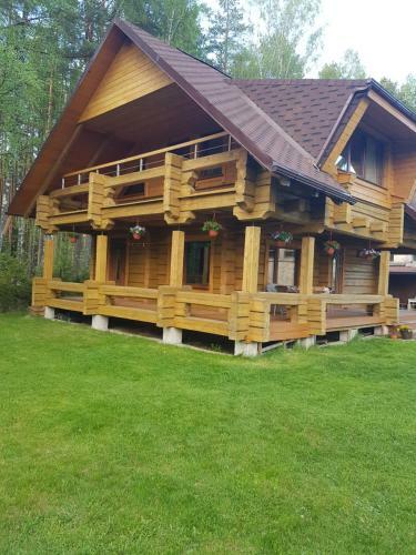 Villa Gu?b?ve Ar Saunu, Kam?nu