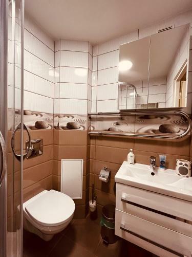 Apartment128