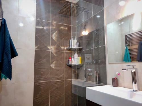 Modern And Fully Equipped Apartment