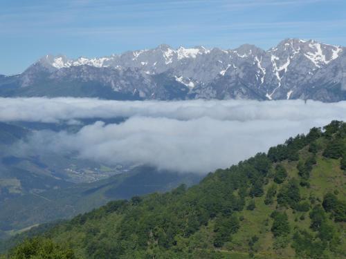Hostal Hosteria Picos De Europa