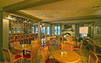 Hotel Eagle Ridge Resort And Spa