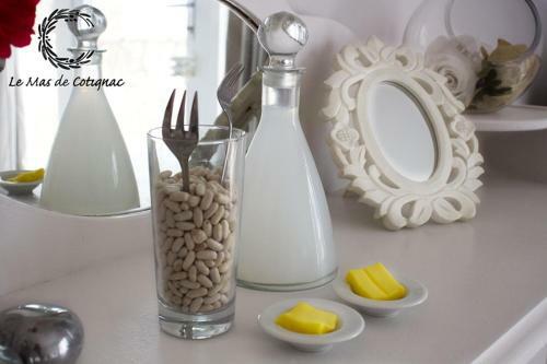Hostal Guesthouse Le Mas De Cotignac