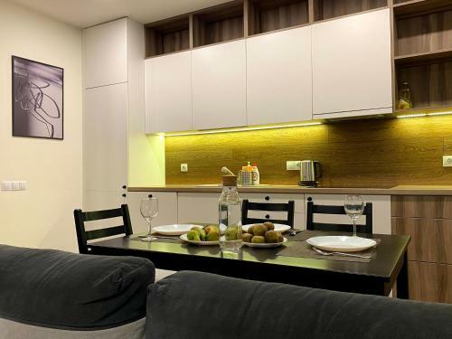 Zalgirio Modern Apartment In Vilnius City Center, With Balcony