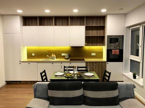 Zalgirio Modern Apartment In Vilnius City Center, With Balcony