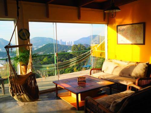 Hostal Casa 48 Guesthouse