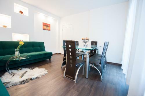 Apartamento Vilnius Old Town, 3 Bdr Penthouse, 100 M2 With Terrace
