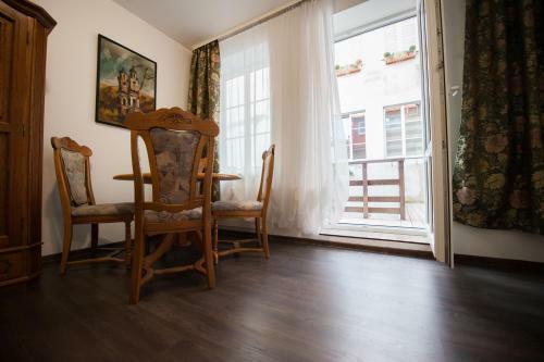 Apartamento Vilnius Old Town, 3 Bdr Penthouse, 100 M2 With Terrace