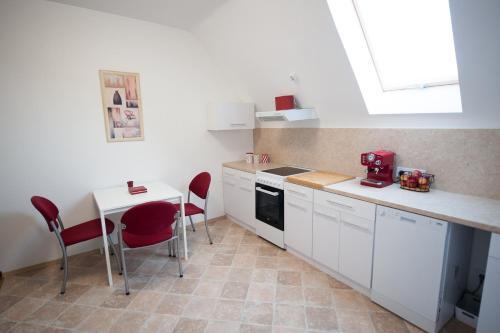 Apartamento Vilnius Old Town, 3 Bdr Penthouse, 100 M2 With Terrace