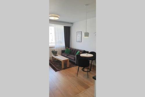 Symphony Ozo Park Apartment