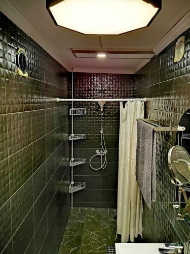 Old Town Basement Apartments