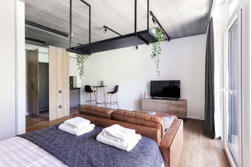 #stayhere - Ozo Park Apartments Spacious & Modern Studios