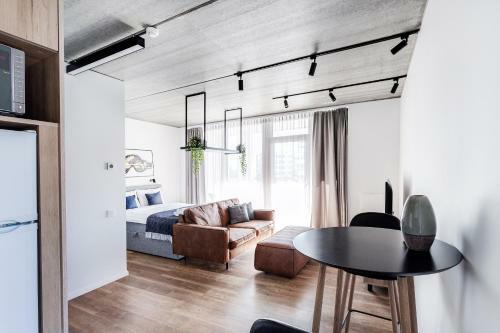 #stayhere - Ozo Park Apartments Spacious & Modern Studios