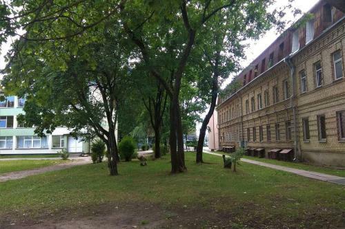 Slucko Central Studio Apartment Near River