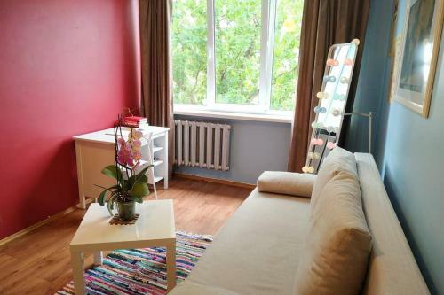 Slucko Central Studio Apartment Near River