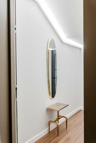 Luxurious Apartment In Vilnius Old Town By Reside Baltic
