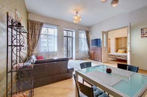 Modern And Romantic Apartment In The City Center