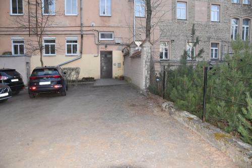 Familia Apartments