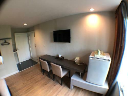 Hotel Paragon Inn