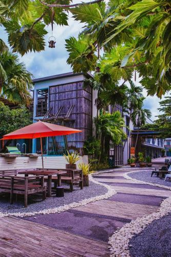 Hotel Paragon Inn