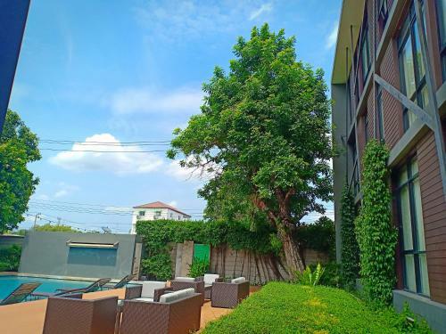 Hotel Vismaya Suvarnabhumi