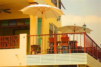 Hotel Suphan Lake Hometel