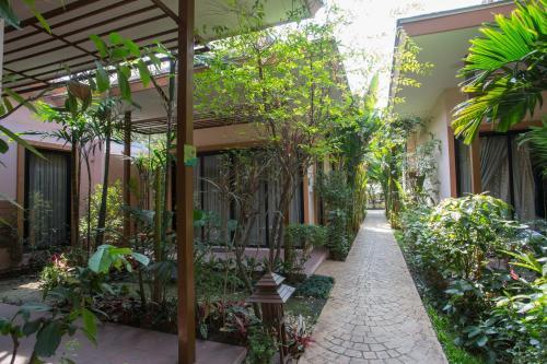 Hotel Ploykhumthong Boutique Resort