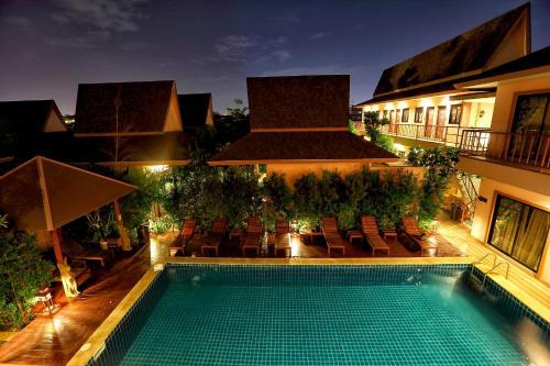 Hotel Ploykhumthong Boutique Resort