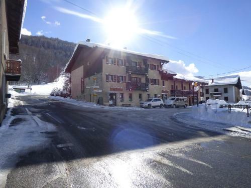 Hotel H�tel Restaurant L'adray