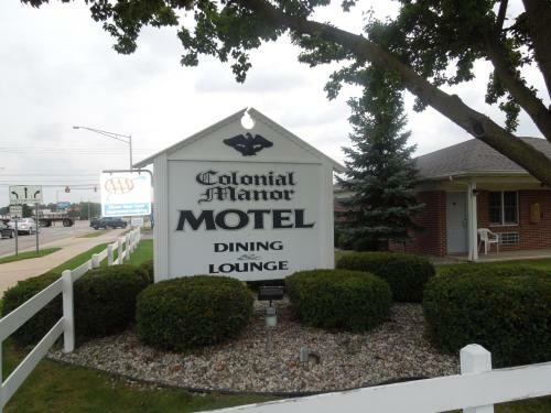 Colonial Manor Motel