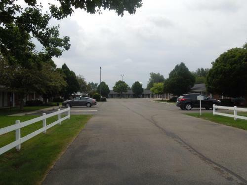 Colonial Manor Motel
