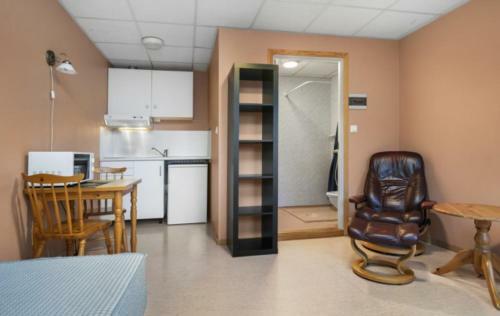 Hostal Hybel Med Gratis Internett Og Parkering