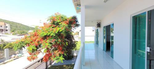 Casa De Praia Aconchegante Na Enseada