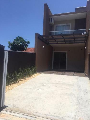 Casa Enseada Pr�ximo Ao Mar E Com�rcios