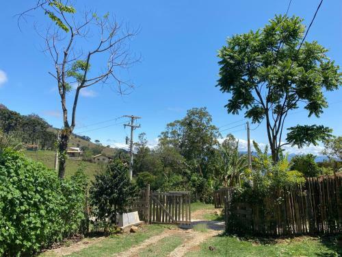 Chal� Semear - Aconchego Na Pedra Do Bau