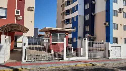 Apartamento Ap Pr�tico Em S�o Jos�