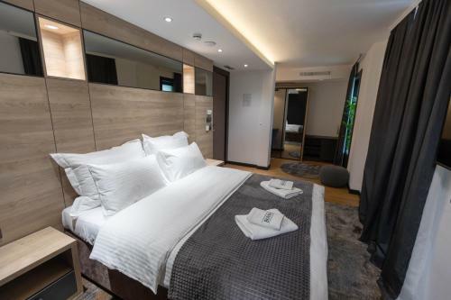 Hotel Borneo