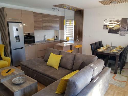 Apartman Lazarevi? Lux