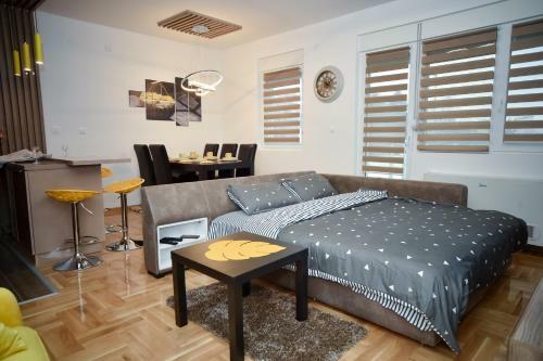 Apartman Lazarevi? Lux