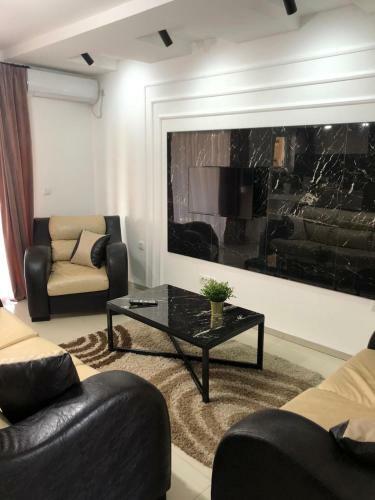 Lux Apartmani Milan-o