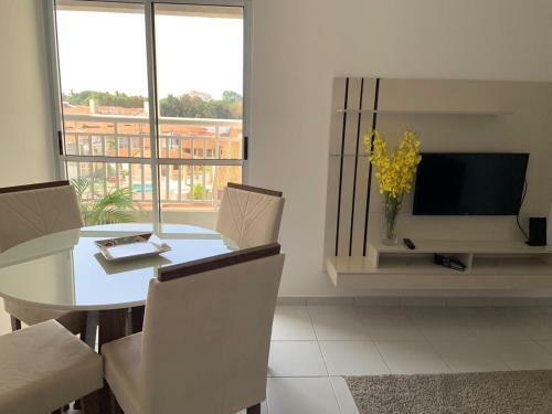 Apartamento Ap. 3 Dorms, Prox. Praia.