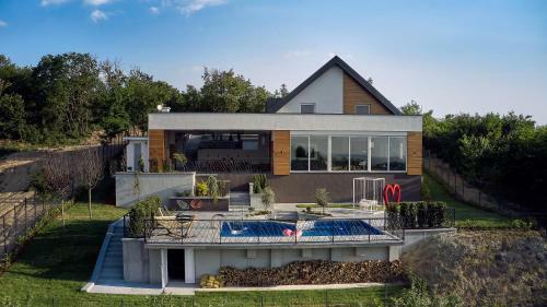 Riverside Pool Villa-sremski Karlovci