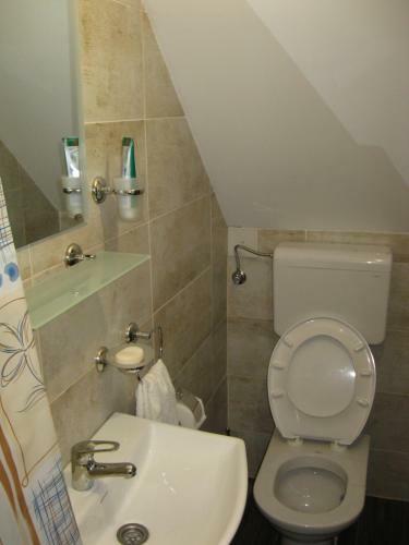 Hostal Preno?i?te Day Holiday